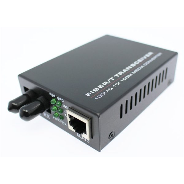 ממיר אופטי LUGGAR | LU-MC100-ST | 10/100TX-100Base (ST) MM Duplex 2Km Media Converter