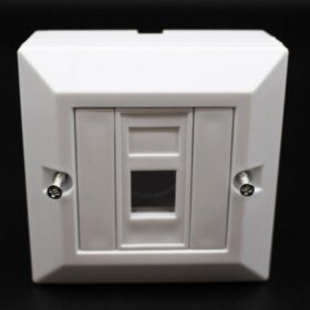 קופסת פלסטיק יציאה 1 חיבורים לקיר Luggar HP-FP-25-1 RJ-45 (1)