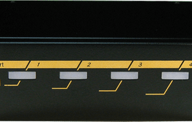 קופסת מיתוג 4 יציאות HDMI וידאו עם אודיו REXTRON vsma-104 (2)