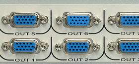 קופסת מיתוג 8 יציאות 4K HDMI ספליטר REXTRON VSA-18 (1)