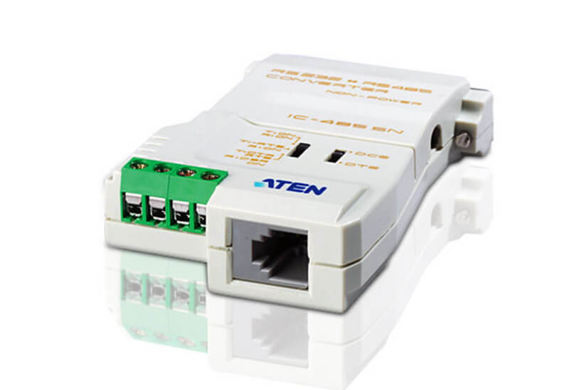 ממיר ממשק RS-232RS-485 בצבע לבן מרחק כבל של עד 1200 מטר ATEN IC485SN.