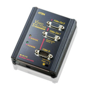 צלחת קיר מפצל VGA דו-יציאות תומך ברוחב פס של עד 350MHz מספק עד 8 אותות וידאו ATEN VS132