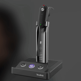 תחנת עבודה IP מקצועית מסוג DECT כולל אוזניה ודיבורית באיכות HD בצבע שחור Yealink WH63 (2)