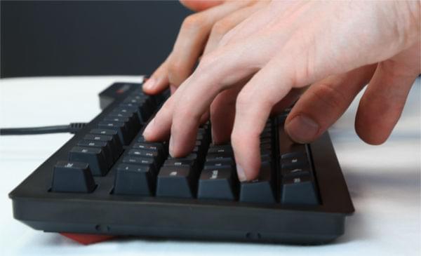 מקלדת גיימינג מכאנית חוטית דאס Das DASK4MKPROSIL Keyboard 4 Professional Wired Gaming Mechanical Keyboard