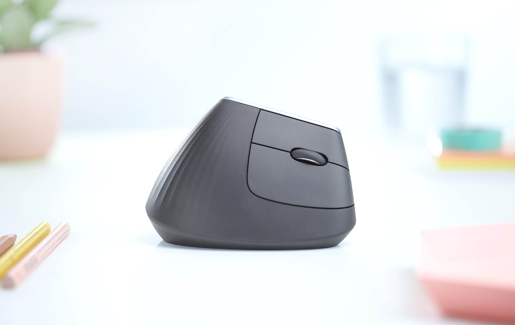 עכבר ארגונומי אלחוטי לוגיטק Logitech MX Vertical Advanced Ergonomic Mouse