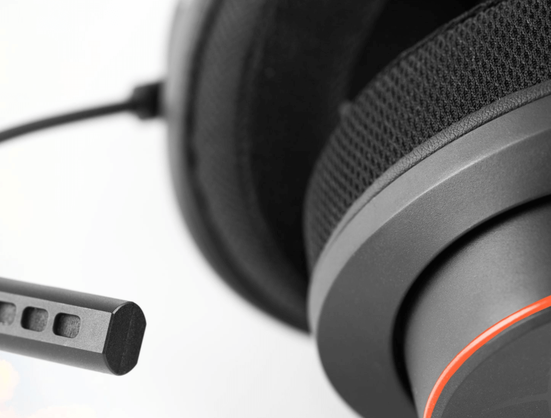 אוזניות חוטיות + מיקרופון 7.1 USB למשחקים עבור PS4, Xbox One, Nintendo Switch ומחשב Creative HS-H6-BK USB (3)