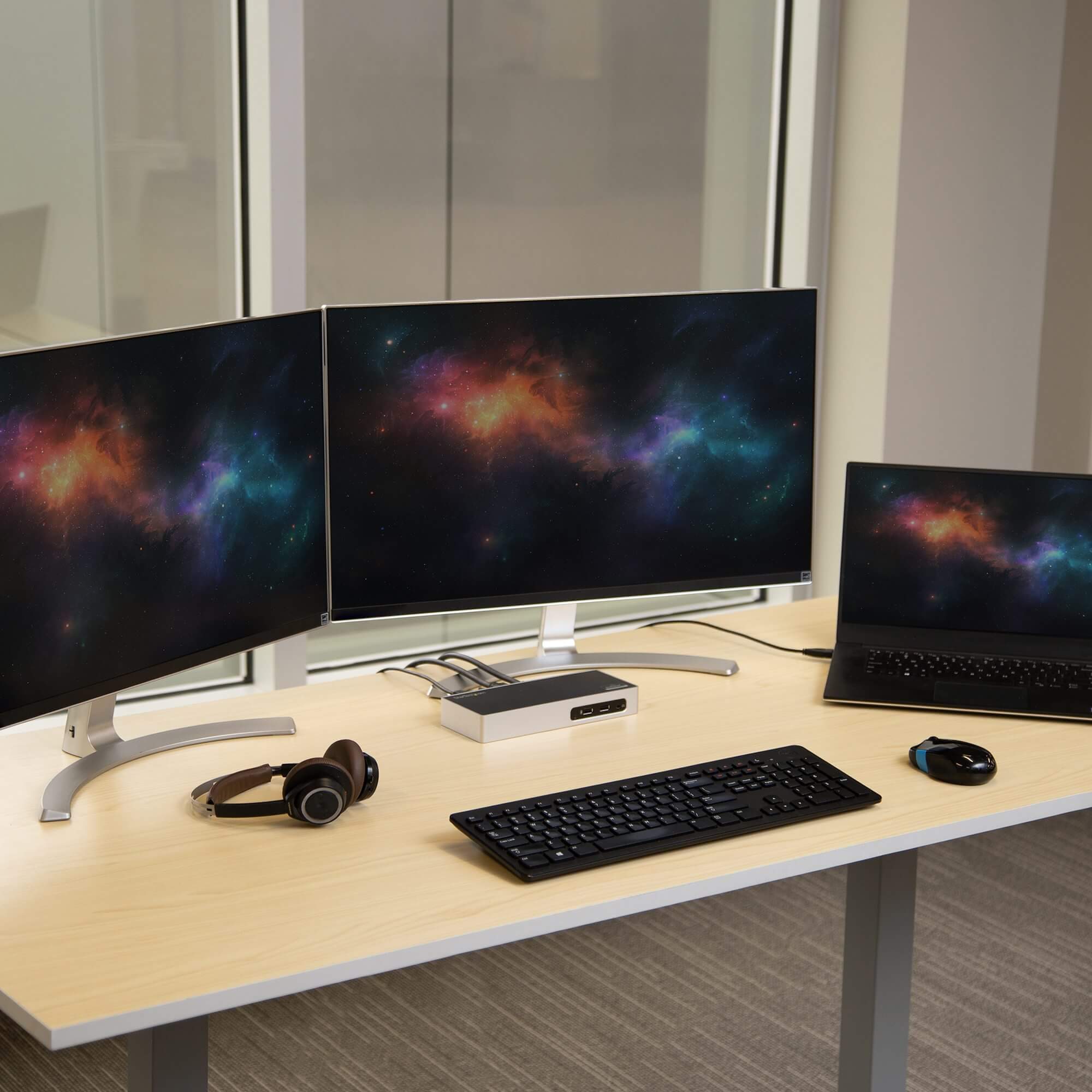 תחנת עגינה למחשב נייד עם מסך כפול עם וידאו USB 3.0 בצבע שחור StarTech DK30ADD (1)