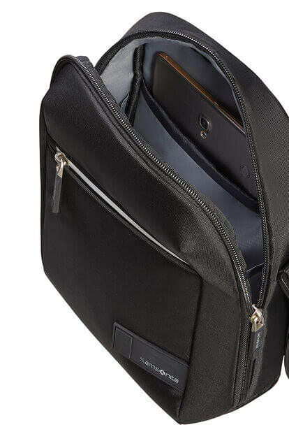 תיק צד סמסונייט לטאבלט בצבע שחור– Samsonite BLACKLT9.7 Litepoint Tablet Cross-Ove 9.7 Backpack Laptop Bag (3)