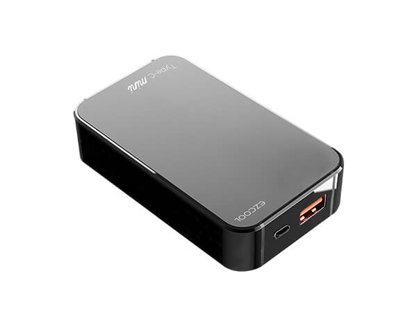 מטען אוניברסלי 100W עם יציאת USB-C מובנית EZCOOL | AD-789 | EZcool Power Adapter