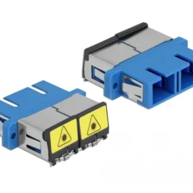 מתאם אופטי לפנל SC Duplex סינגל מוד עם מכסה להגנה בלייזר נ/נ DELOCK | 86893