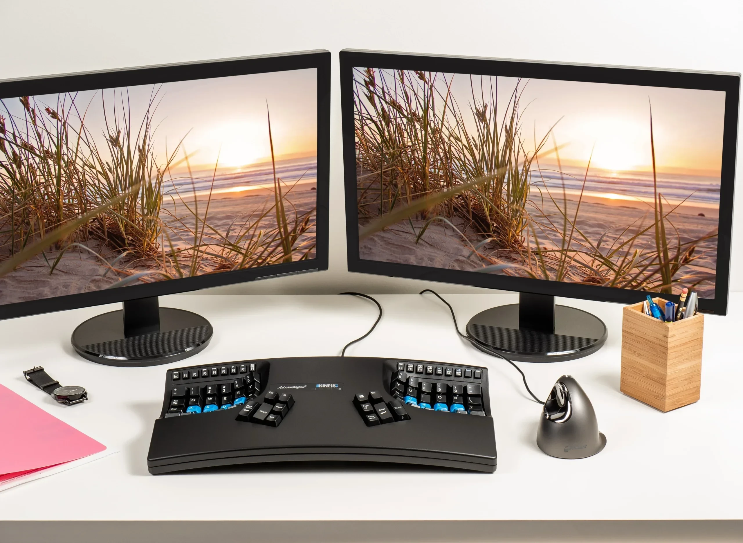 מקלדת ארגונומית אלחוטית Kinesis | Advantage2 Refurbished
