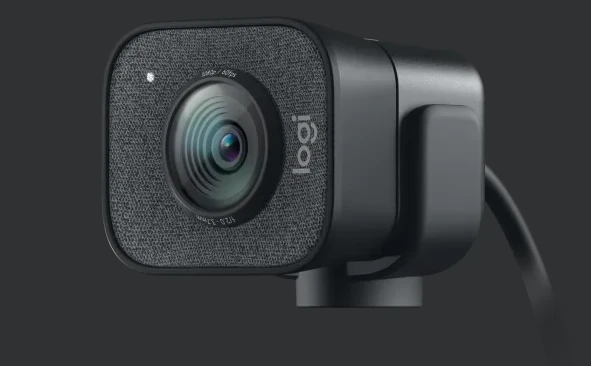 מצלמת רשת מקצועית Full HD חיבור USB חוטי כולל כבל באורך 1.5 מטר Logitech | StreamCam