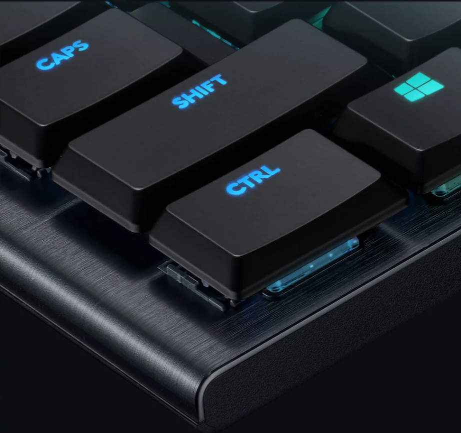 מקלדת גיימינג מקצועית חיבור USB אלחוטי כולל כבל באורך 1.8 מטר Logitech | G915 TKL