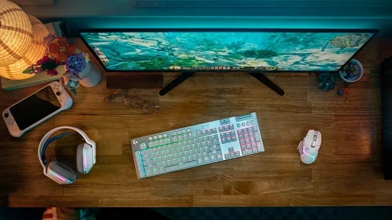 מקלדת גיימינג מקצועית חיבור USB חוטי Logitech | G515 TKL