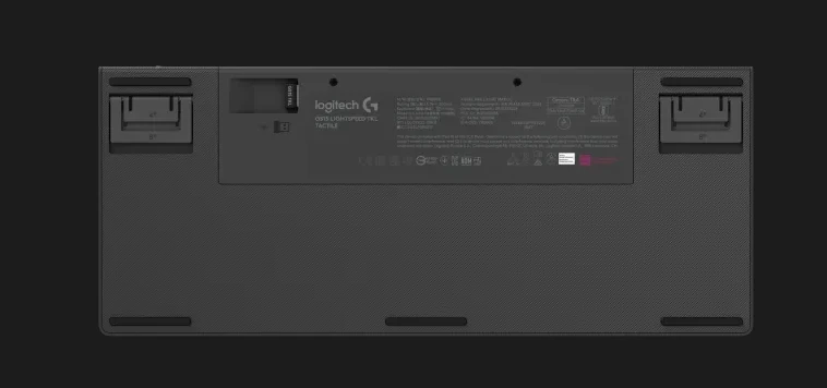מקלדת גיימינג מקצועית חיבור USB חוטי אורך הכבל 1.8 מטר Logitech | G515 LIGHTSPEED TKL