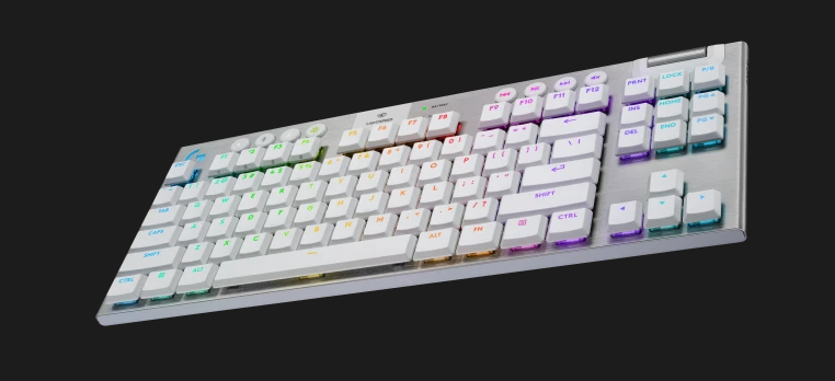 מקלדת גיימינג מקצועית חיבור USB חוטי Logitech | G515 TKL