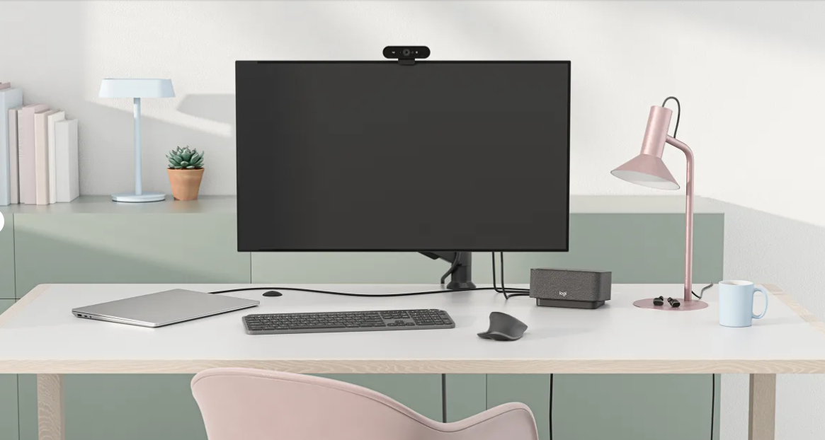 רמקולים למחשב עם תחנת עגינה של חיבורי All-in-one USB-C חיבור בלוטוס Logitech | Logi Dock