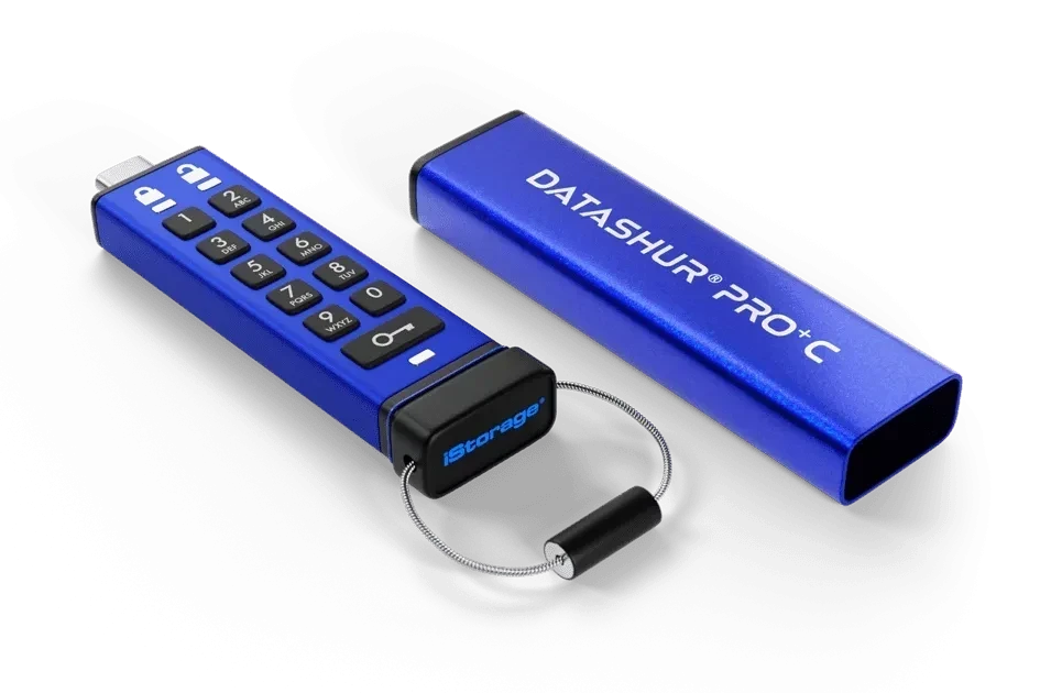 כרטיס לזיכרון נייד מוצפן מעוצב iStorage | 5060220253155 | IS-FL-DBT-256-64 | datAshur BT USB3 256-bit 64GB